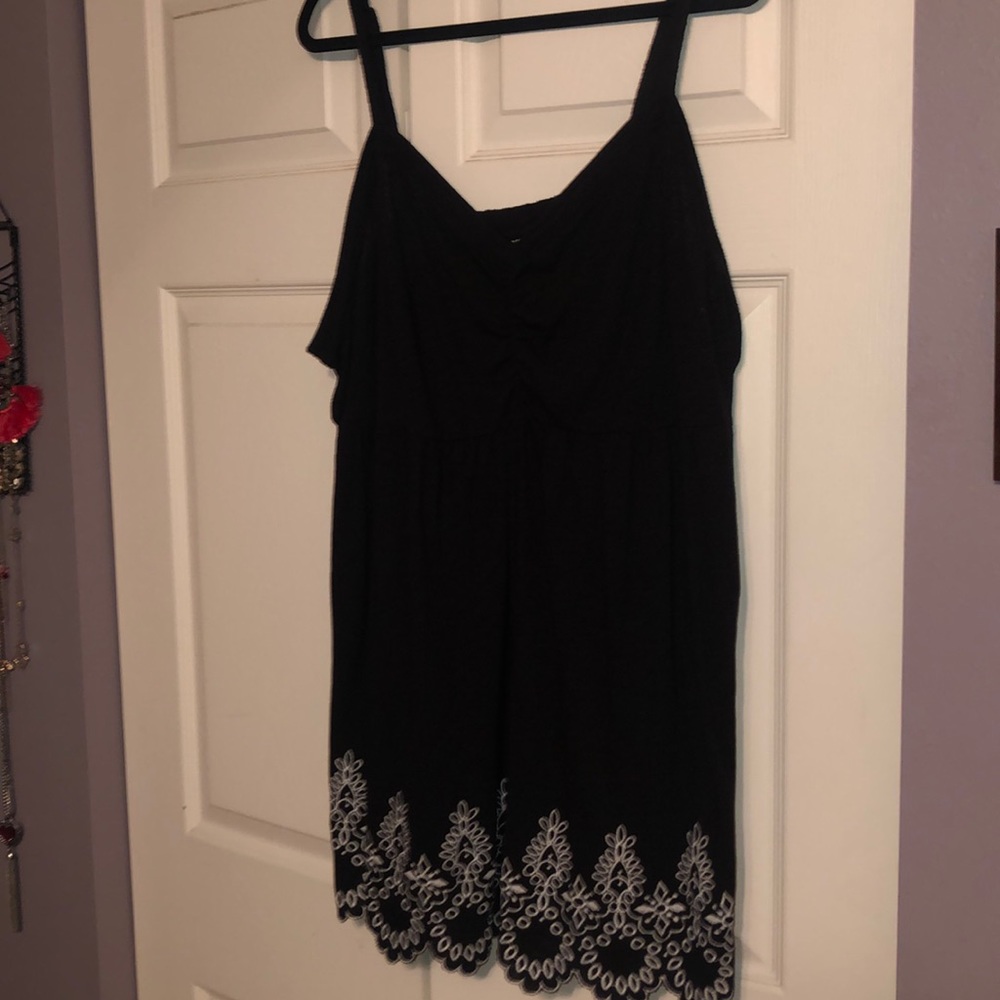 Torrid Black tank top with lace patterning